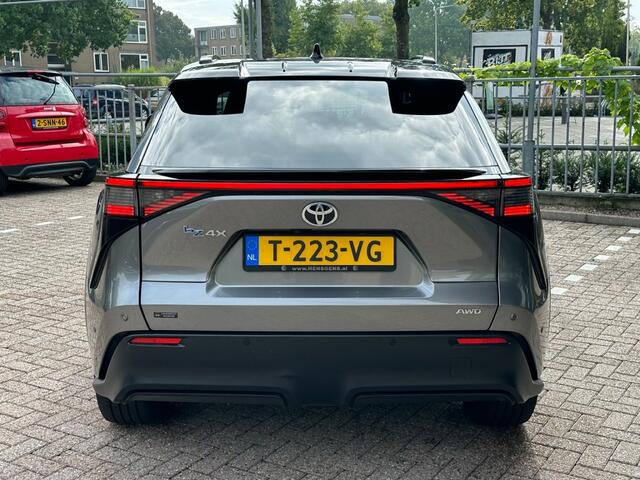 Toyota bZ4X Premium 4WD 71 KWH Glazen dak Leder JBL Stoelverw. + Ventilatie