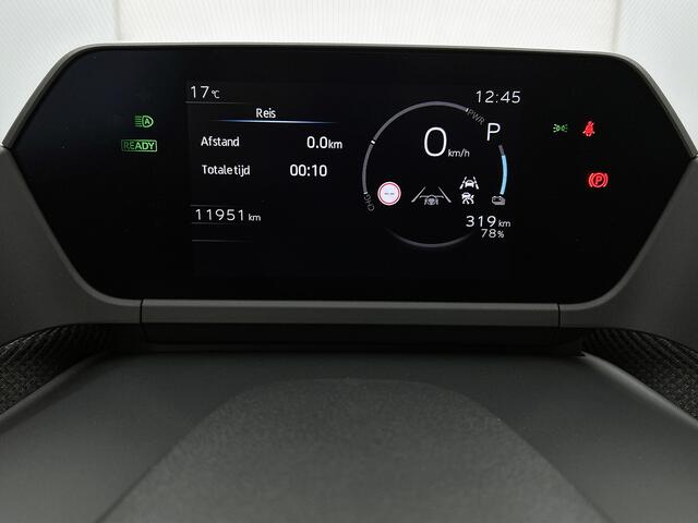 Toyota bZ4X Dynamic 71 kWh | extra Winterbanden met velgen |