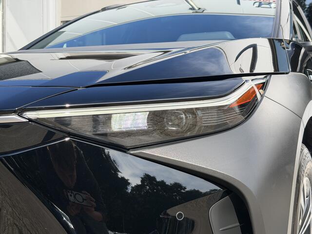 Toyota bZ4X Dynamic 71 kWh | GEEN AFLEVERKOSTEN | 360 Camera, Parkeersensoren, Elektrische achterklep