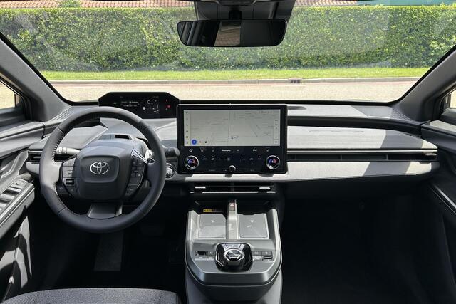 Toyota bZ4X Touring Dynamic Limited Edition AWD 75 kWh, VERWACHT, Nieuw en in november leverbaar met €3.000,- inruilpremie!! – foto 3