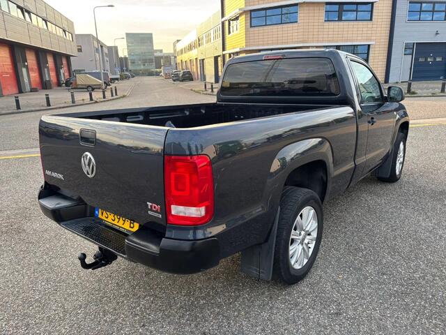 Volkswagen AMAROK 2.0TDI Automaat Airco Navi Cruisecontrol Trekhaak 3000KG 180PK