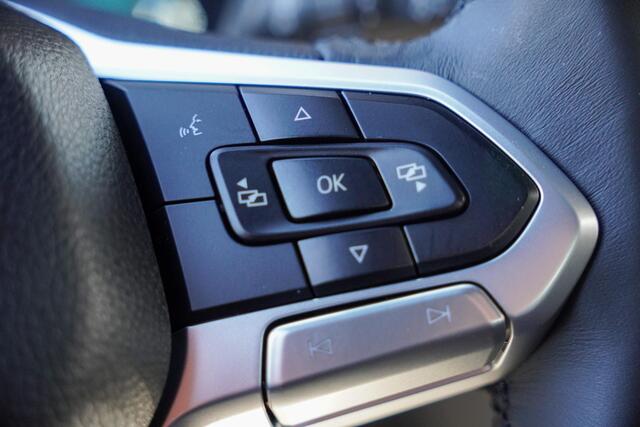 Volkswagen AMAROK 3.0 TDI V6 240 pk Aventura Elek. Rolkoffer Navi, 360 Camera, 21" LMV, IQ LED Koplampen, 2-Zits