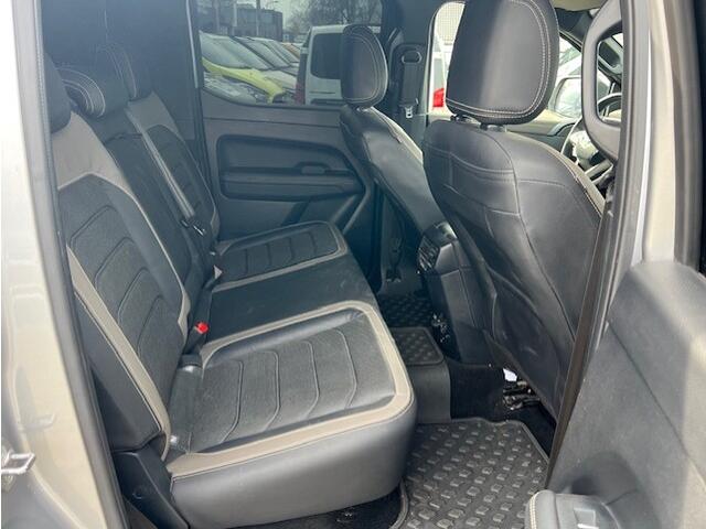 Volkswagen AMAROK 3.0 TDI V6 4Motion Double Cab AVENTURA AUT. KLIMA NAVI LEER