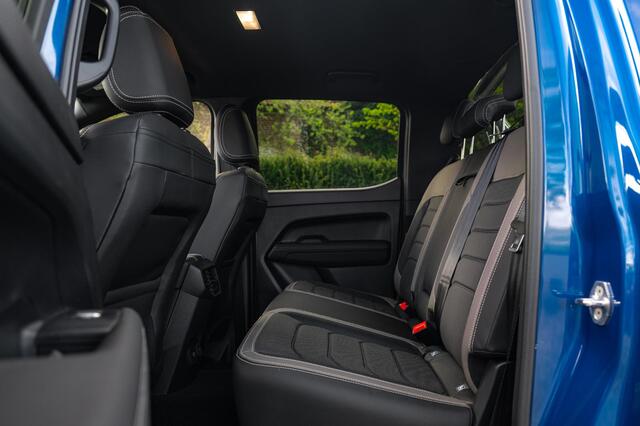 Volkswagen AMAROK 3.0 TDI 4Motion ACC | 360 | Standverwarming | Trekhaak