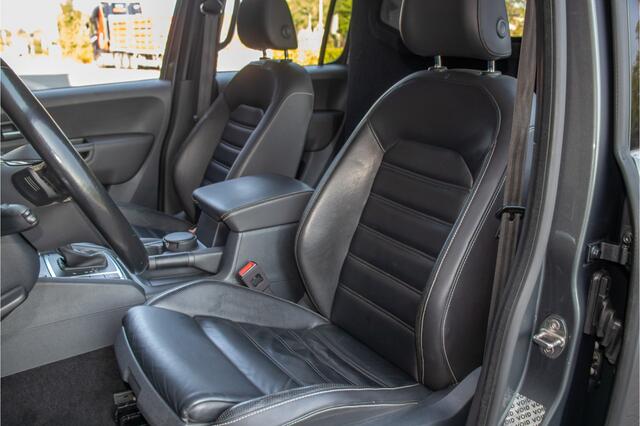 Volkswagen AMAROK 3.0 TDI V6 258pk 4Motion Plus Cab Aventura, Luchtvering, Leder, Carplay, Trekhaak, Stoelverwarming.