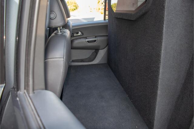 Volkswagen AMAROK 3.0 TDI V6 258pk 4Motion Plus Cab Aventura, Luchtvering, Leder, Carplay, Trekhaak, Stoelverwarming.