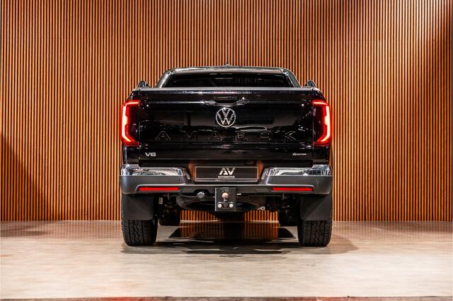 Volkswagen AMAROK 3.0 TDI 4Motion | ACC | Side Assist | 360 Camera | Trekhaak | Harman Kardon | 20'' velgen | Grijs kenteken | CarPlay | Lederen bekleding | Navigatie | Elek stoelen | LED Koplampen | Nieuwe APK