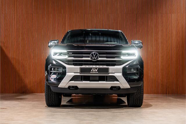 Volkswagen AMAROK 3.0 TDI 4Motion | ACC | Side Assist | 360 Camera | Trekhaak | Harman Kardon | 20'' velgen | Grijs kenteken | CarPlay | Lederen bekleding | Navigatie | Elek stoelen | LED Koplampen | Nieuwe APK