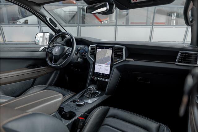 Volkswagen AMAROK 3.0 TDI 4Motion PanAmericana | ACC | 360 Camera | Harman Kardon | Lederen bekleding | Blind spot | Standkachel | Navigatie | CarPlay | LED | Trekhaak | DAB | Dealer onderhouden | Grijs kenteken