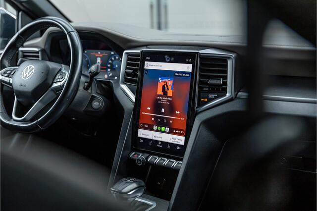 Volkswagen AMAROK 3.0 TDI 4Motion Aventura | ACC | 360 Camera | Harman Kardon | Lederen bekleding | Bi-Xenon | Trekhaak | Blind spot | Navigatie | CarPlay | Dealer onderhouden | Grijs kenteken | Stoelverwarming