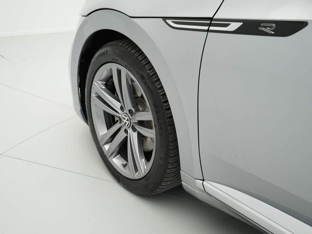 Volkswagen Arteon Shooting Brake 2.0 TSI 190pk DSG R-Line Business+ Navigatie Acc Camera Stoelverwarming
