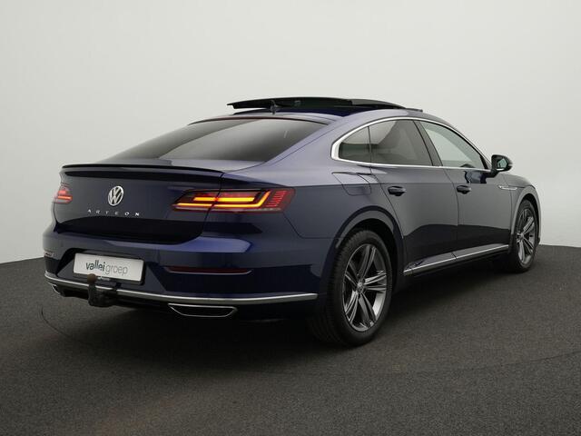 Volkswagen Arteon 1.5 TSI 150 pk DSG Business R / R-Line | Panoramadak | Trekhaak | Navigatie Discover Pro | Achteruitrijcamera