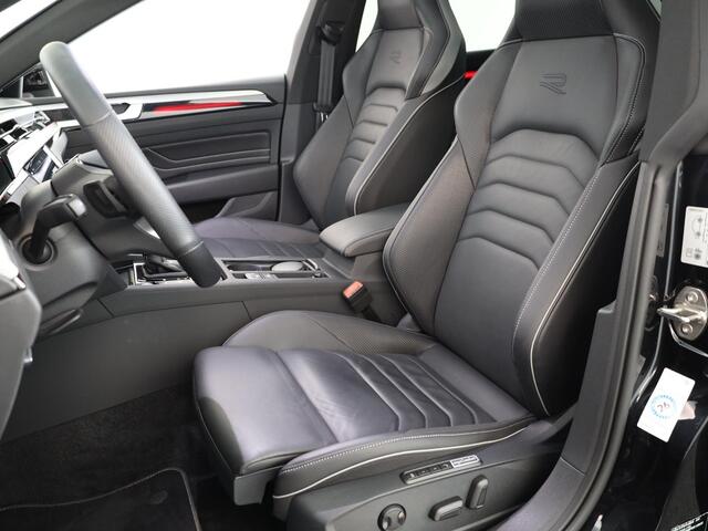 Volkswagen Arteon Shooting Brake 1.4 TSI eHybrid R-Line Business 218 pk Automaat (DSG) | Verlengde garantie | Navigatie | Panoramadak | Parkeersensoren (Park assist) | Achteruitrijcamera | Lederen bekleding |