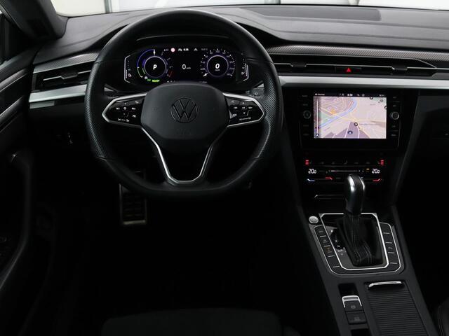 Volkswagen Arteon 1.4 TSI eHybrid R-Line Business+ | Panoramadak | Trekhaak | Stoelverwarming | Matrix LED | Adaptive cruise | Leder/Alcantara | Carplay | Camera | Keyless