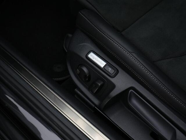 Volkswagen Arteon Shooting Brake 2.0 TSI 190 pk DSG R-Line Business+ | LED | Achteruitrijcamera | Stoel-/achterbankverwarming | Adaptive Cruise | Keyless