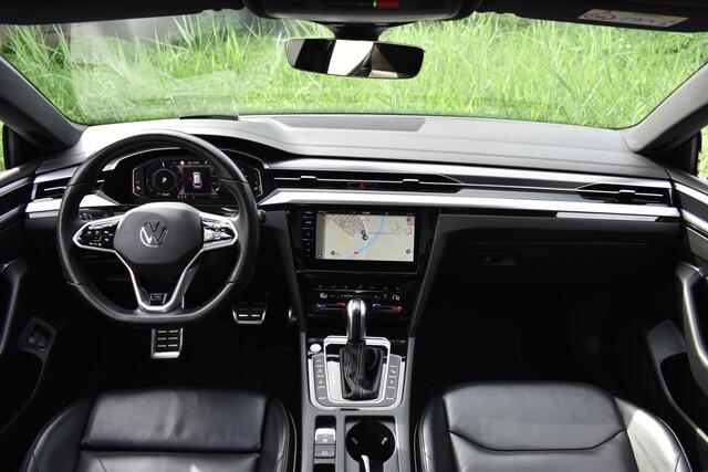 Volkswagen Arteon Shooting Brake eHybrid 218PK DSG R-LINE BUSINESS+ LEDER/HEAD-UP/PANORAMADAK