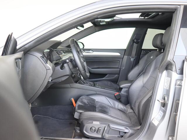 Volkswagen Arteon 1.5 TSI R Line | Panorama dak | stoelverwarming | 19 inch | Full LED |