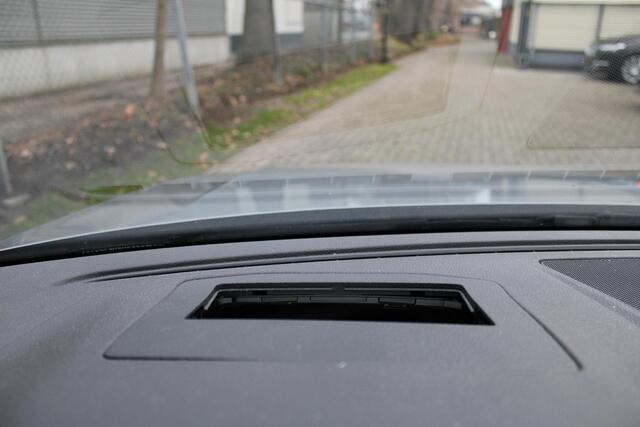 Volkswagen Arteon 2.0 TDI Elegance Panorama - Head-up - Lederen bekleding