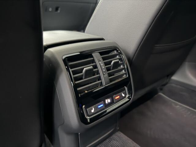 Volkswagen Arteon 2.0 TSI Business R | Achterbank verwarmd | Virtual cockpit | Voorstoelen verwarmd