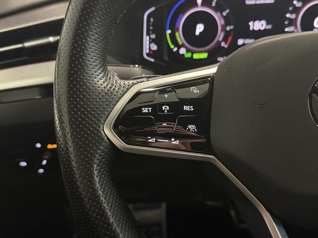 Volkswagen Arteon Shooting Brake 1.4 R-Line R-Line/360 Camera/Panoramadak/Stoelverwarming