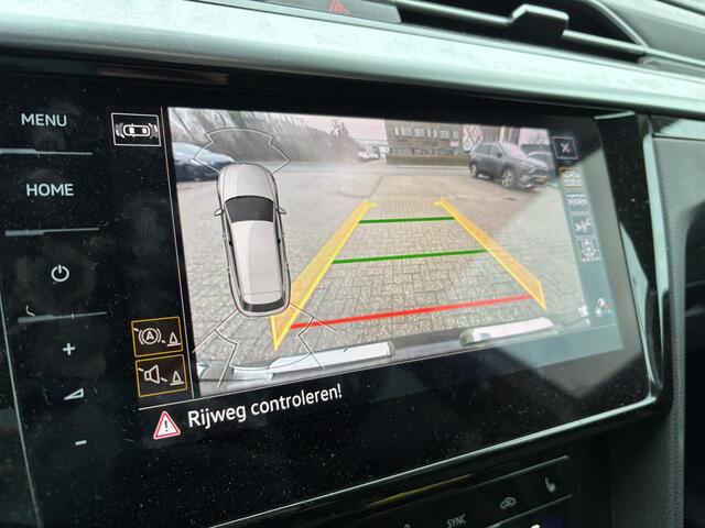 Volkswagen Arteon Shooting Brake 1.4 TSI eHybrid Elegance Business+ | Wegklapbare Trekhaak | Stoelverwarming | Stuurwielverwarming | Camera | Side Assist | Comfort stoelen elektrisch verstelbaar