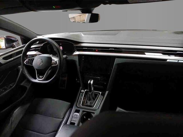 Volkswagen Arteon Shooting Brake 1.4 TSI eHybrid 218pk PHEV R-Line Business / Panoramadak / Trekhaak / Travel Assist / Wordt Verwacht