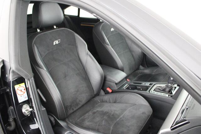 Volkswagen Arteon 1.5 TSI 150pk DSG 2x R-Line Keyless Virtual Cockpit Stoelverwarming Camera Panoramadak Navigatie
