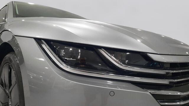 Volkswagen Arteon 1.5 TSI 150 pk TSI DSG Automaat Executive | PDC | Navi | Clima | LED | 19" velgen |