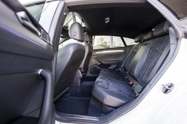 Volkswagen Arteon 1.5 TSI Business R | Pano | Camera | NL Auto