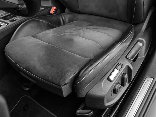 Volkswagen Arteon 1.4 TSI 218pk DSG eHybrid R-Line Business · Camera · Apple/Android Car Play · P-Sensoren · Navigatie · Stoelverwarming Voor + Achter · 18'' Inch ·