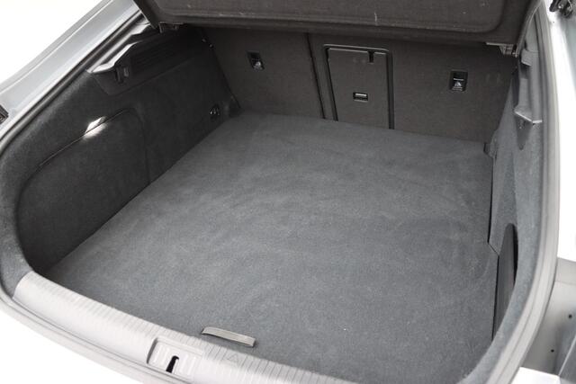 Volkswagen Arteon 1.4 TSI eHybrid R-Line Business + 218pk DSG6 | Pano | 360 camera | Ergo | Voor+achter stoelverwarming | Carplay