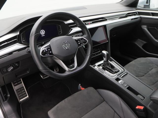 Volkswagen Arteon Shooting Brake 1.4 TSi 218 Pk Automaat eHybrid R-Line Business | Full LED | Panoramadak | Trekhaak | Adaptive Cruise | Virtual Dashboard | 19 Inch | 39.068 Km!!