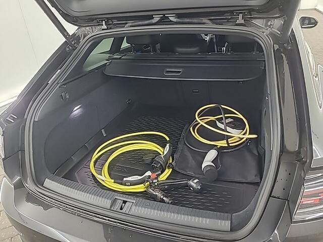 Volkswagen Arteon Shooting Brake 1.4 TSI 218pk eHybrid R-Line Business+ DSG Panorama Leer Groot navi Camera Trekhaak