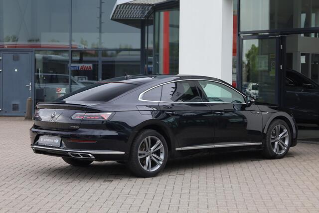 Volkswagen Arteon 1.4 TSI eHybrid R-Line Business+ camera side assist discover pro navigatie LED IQ Matrix ACC leder alcantara digital cockpit pro 4x stoelverwarming travel assist light assist draadloos carplay zwarte dakhemel keyless go spraak bediening draadloos laden