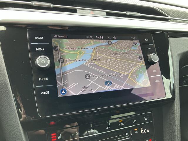 Volkswagen Arteon Shooting Brake 1.4 TSI PHEV 218PK R-Line Business DSG · Panoramadak · Camera · Stoel, Stuur & achterbank verwarmd · Apple/Android Car Play · Garantie t/m 11-08-2027 of 100.000km