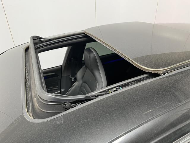 Volkswagen Arteon Shooting Brake 1.4 TSI eHybrid R-Line / AUTOMAAT/ PANODAK/ LEDER/ KEYLESS/ MEMORY SEAT/ TREKHAAK/ STOELVERWARM. V&A/ HEAD-UP DISPLAY/ DIGITAL DASH/ 360 CAMERA/ APP-CONNECT/ NAVI/ DAB