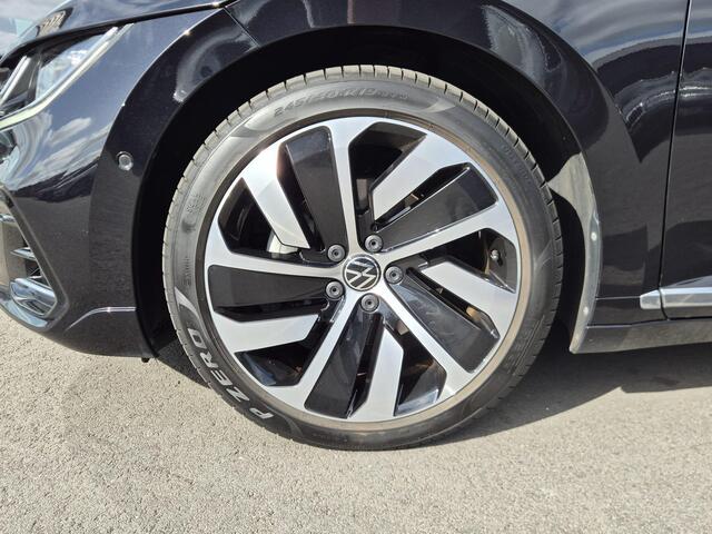 Volkswagen Arteon Shooting Brake 1.4 TSI eHybrid R-Line Business+ | Schaalstoelen | HUD | Trekhaak