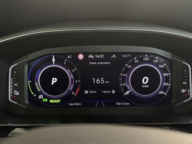 Volkswagen Arteon Shooting Brake 1.4 TSI eHybrid R-line Trekhaak/ACC/Carplay/Pano/Leder/Stoelverwarming