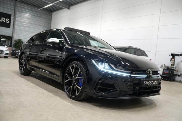 Volkswagen Arteon Shooting Brake 2.0 TSI R 320PK * Pano - Kuipstoelen - Trekhaak - 360° Cam - Harman Kardon - 20" - HeadUp - IQ *