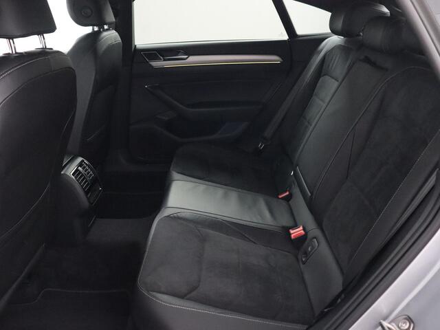 Volkswagen Arteon 2.0 TSI Business R 191pk Automaat Schuif-/kanteldak | Virtual Cockpit | ACC