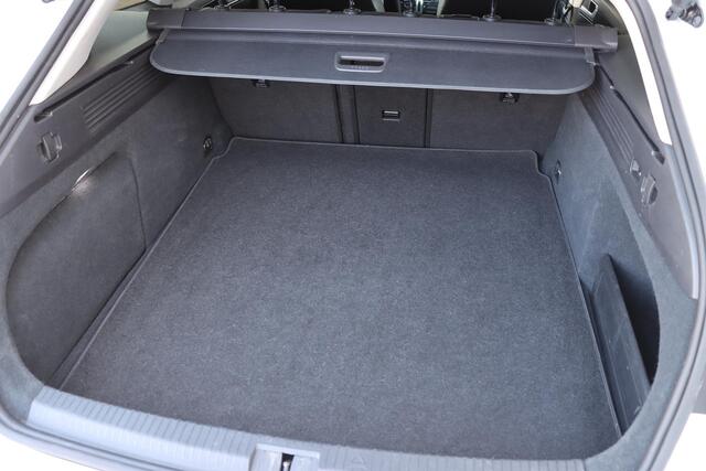 Volkswagen Arteon Shooting Brake 1.4 TSI eHybrid Elegance Business+ 218pk DSG6 | SOH 97,9% |