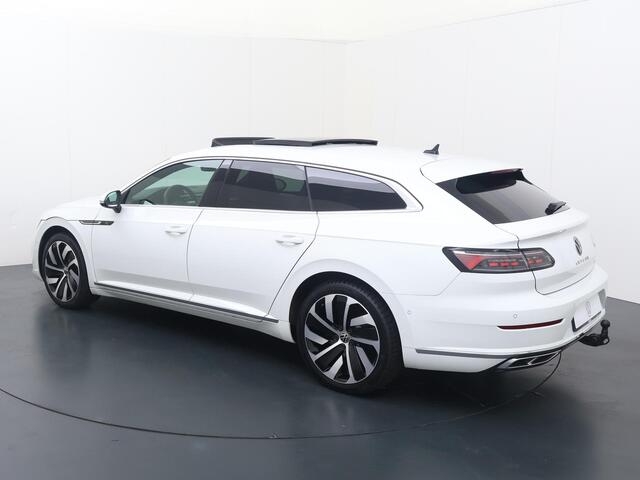 Volkswagen Arteon Shooting Brake 1.4 TSI eHybrid R-Line Business+ | 218 PK | SoH 86% | Trekhaak wegklapbaar | Panoramadak | 360 graden camera | Volleder | Massagestoelen |