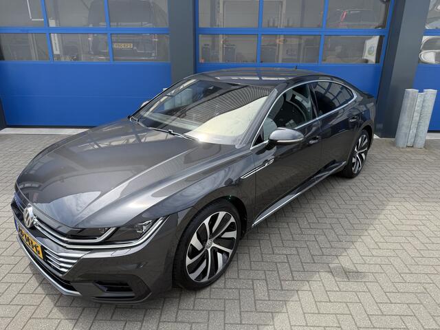 Volkswagen Arteon 1.5 TSI 150pK | 360° Camera | Apple CarPlay | Virtual Cockpit | Business R