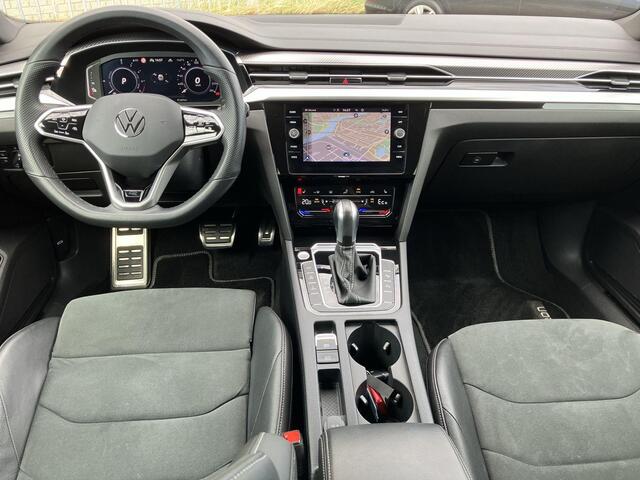 Volkswagen Arteon Shooting Brake 1.4 TSI PHEV 218PK R-Line Business DSG · Panoramadak · Trekhaak · Camera · Stoel, Stuur & achterbank verwarmd · Apple/Android Car Play · Garantie t/m 11-08-2027 of 100.000km
