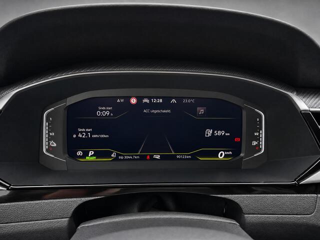 Volkswagen Arteon 1.4 TSI eHybrid R-Line Business+ / Pano / Leder / 360 Camera / Parkeersensoren V+A / App connect / Navigatie /