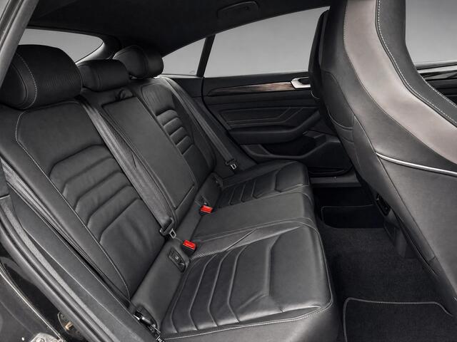 Volkswagen Arteon 1.4 TSI eHybrid R-Line Business+ / Pano / Leder / 360 Camera / Parkeersensoren V+A / App connect / Navigatie /