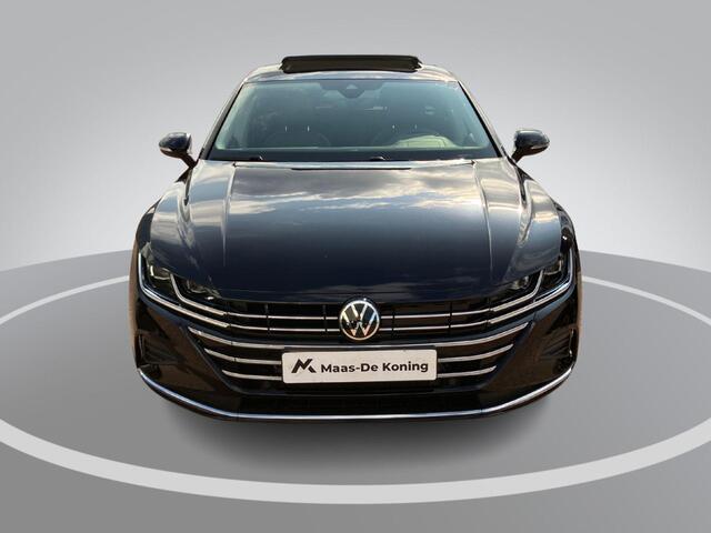 Volkswagen Arteon Shooting Brake 1.4TSIe Hybrid 160KW/218PK DSG R-Line Panoramadak · Leer · 360°Camera + Parkeersensoren · Stoelverwarming · Dodehoeksensor · Elektrische stoelverstelling ·