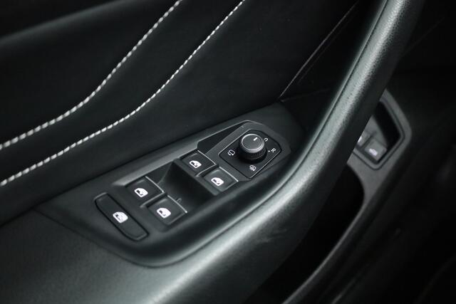Volkswagen Arteon Shooting Brake 1.4 TSI eHybrid R-Line Business+ | Rijklaar!! | Pano | HUD | Massage | Elek. Trekhaak | Standkachel | 360cam | Digi. Cockpit | Stoel- Stuurverw. | Adapt. Cruise | CarPlay