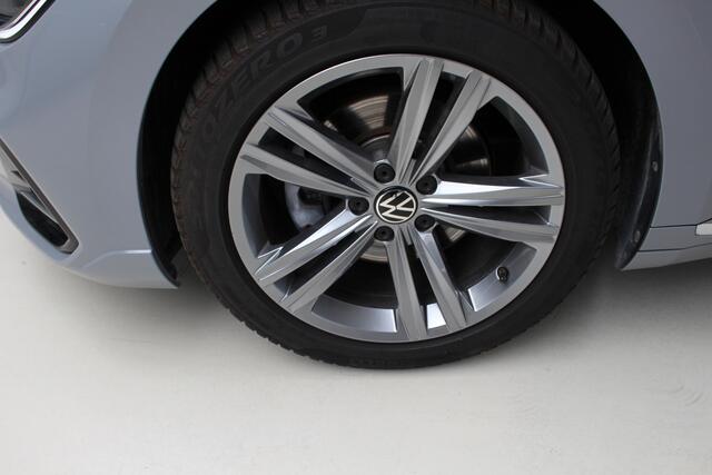 Volkswagen Arteon Shooting Brake 2.0 TSI 190pk DSG R-Line (2x) | Navigatie | Panoramadak | PDC+Camera | Stoelverw.