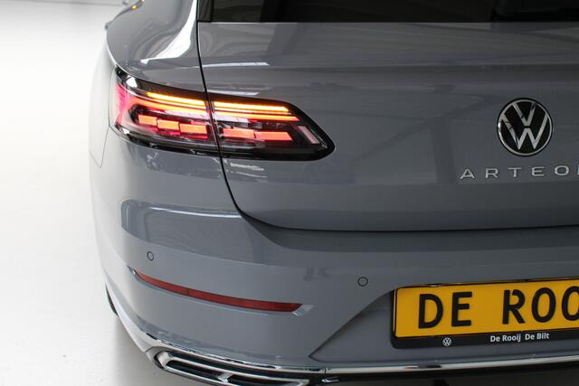 Volkswagen Arteon Shooting Brake 2.0 TSI 190pk DSG R-Line (2x) | Navigatie | Panoramadak | PDC+Camera | Stoelverw.